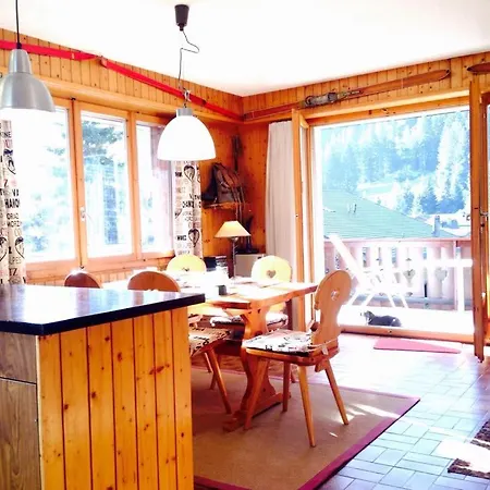 Appartement Pre 44 *