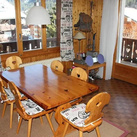 Appartement Pre 44 *